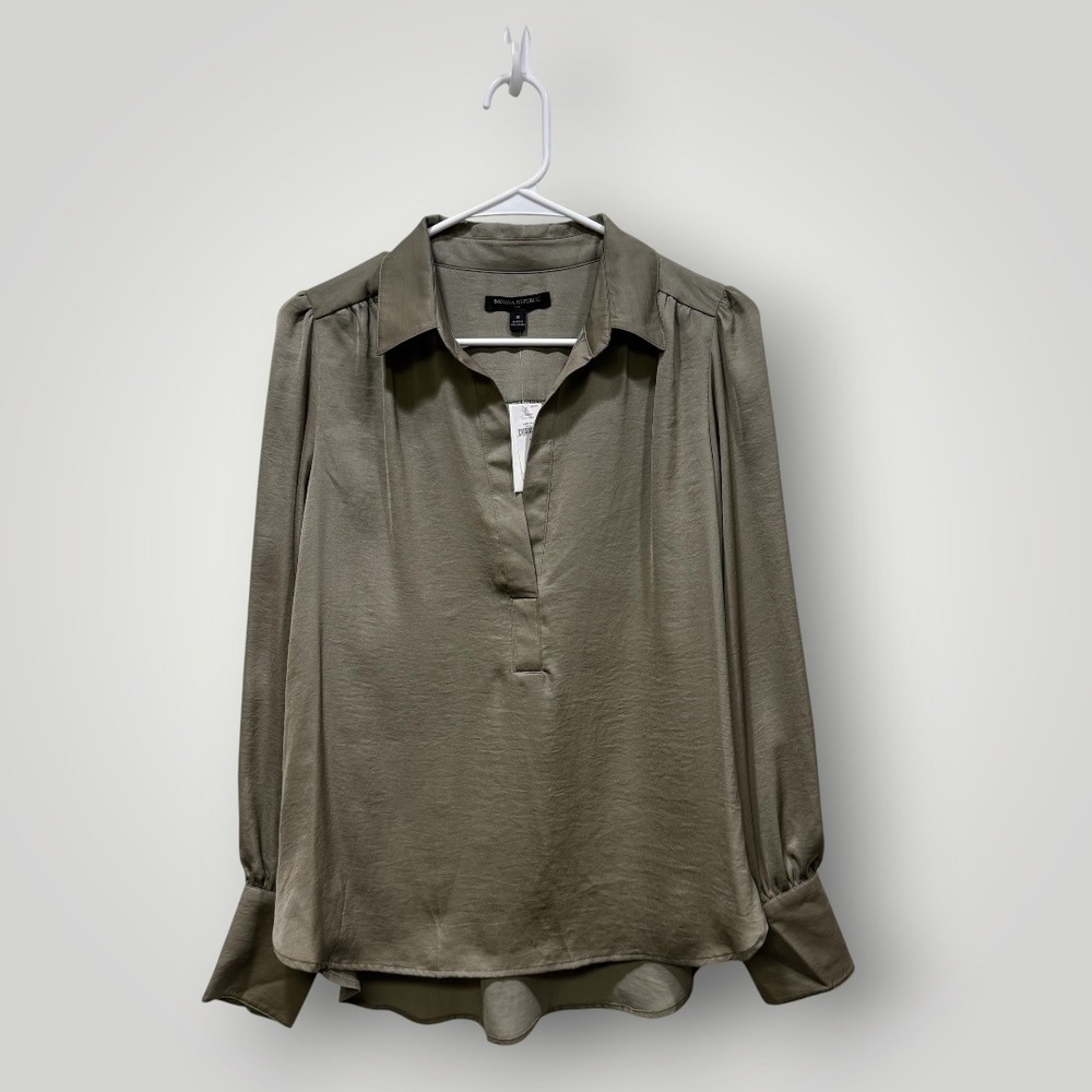 Banana Republic Womens Tate Olive Satin Split Neck Collar Blouse 715659-08 S NEW